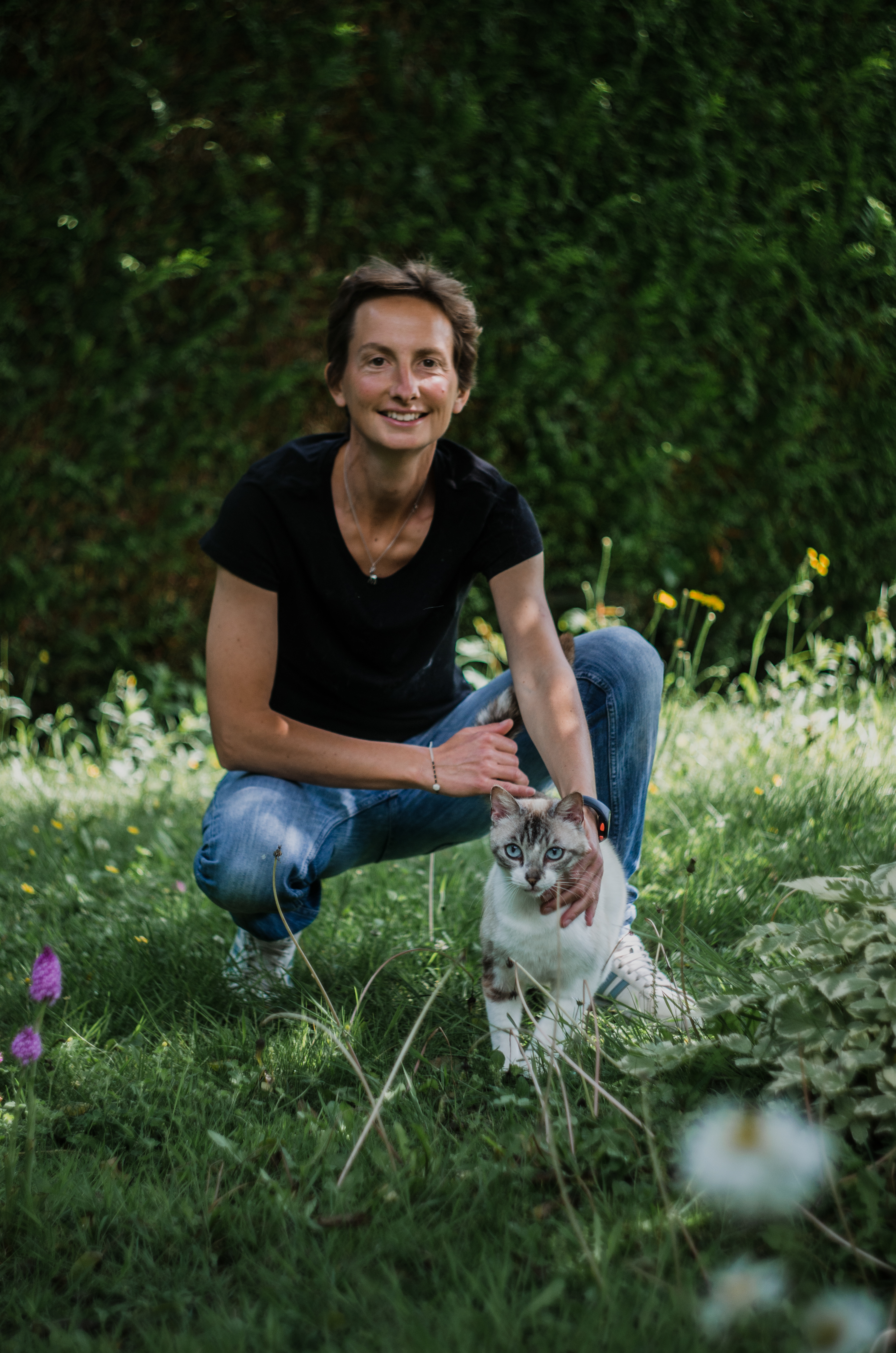 Camille Genissel avec un chat